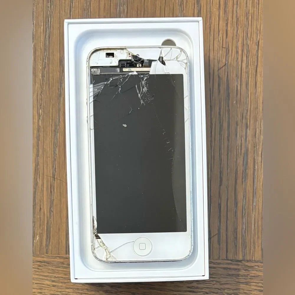 Gray Used Old and Cracked iPhone 6